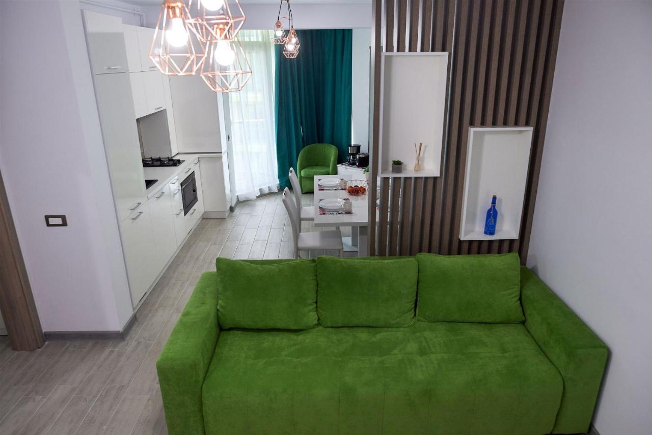 Vibe Apartment- Spa N Pools Beach Resort ナボダリ エクステリア 写真