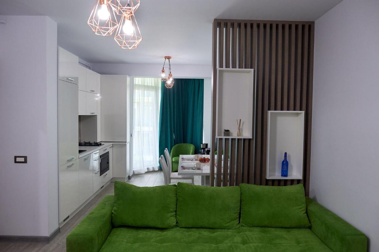Vibe Apartment- Spa N Pools Beach Resort ナボダリ エクステリア 写真
