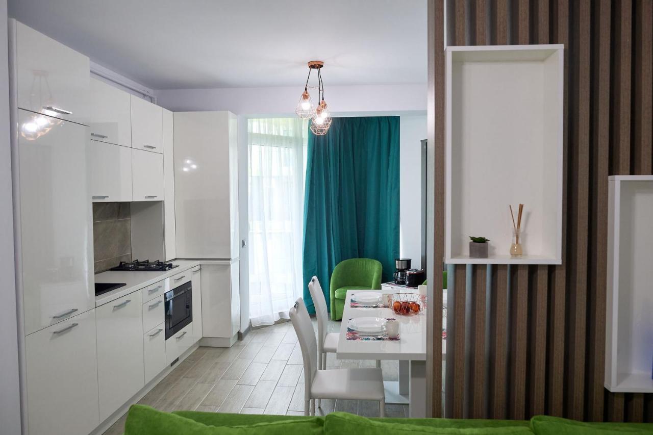 Vibe Apartment- Spa N Pools Beach Resort ナボダリ エクステリア 写真