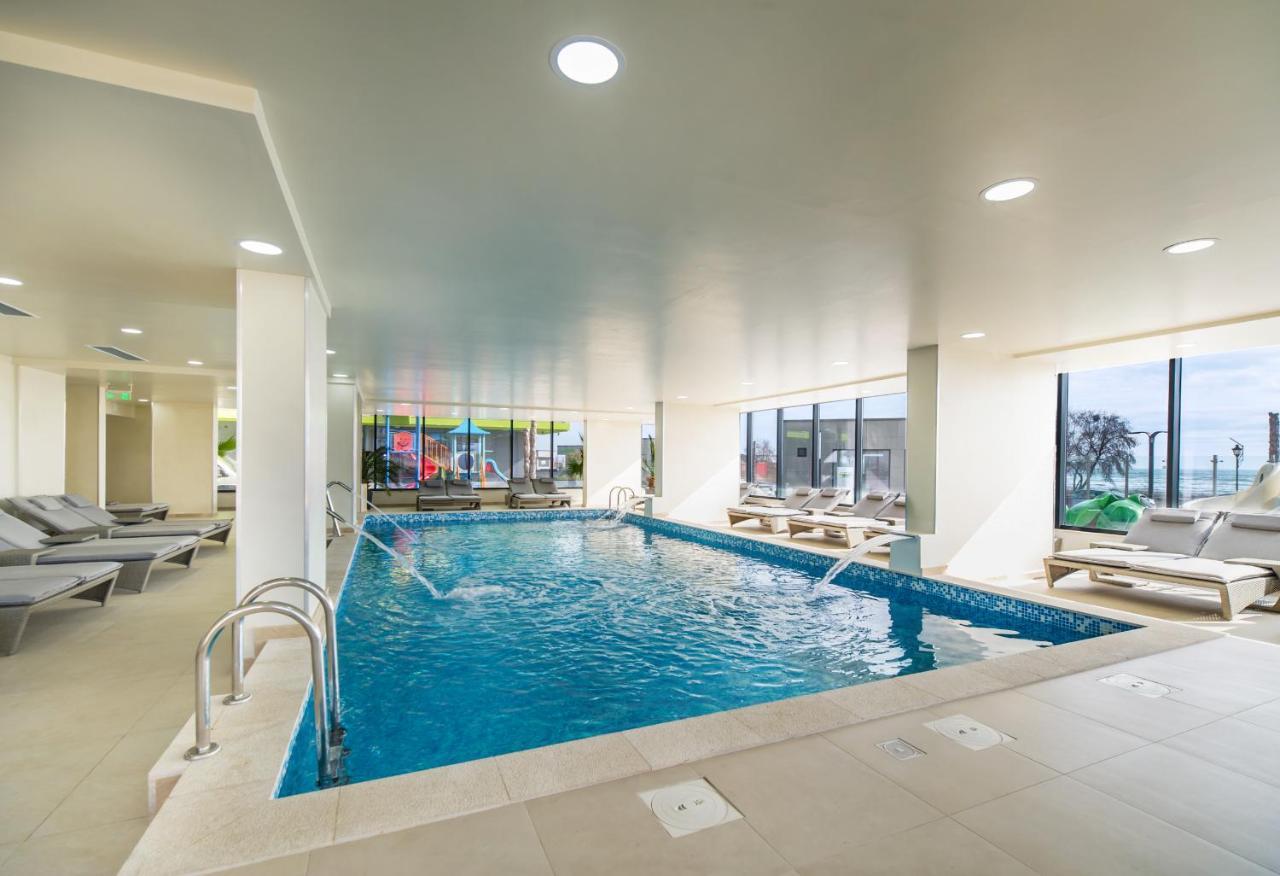 Vibe Apartment- Spa N Pools Beach Resort ナボダリ エクステリア 写真